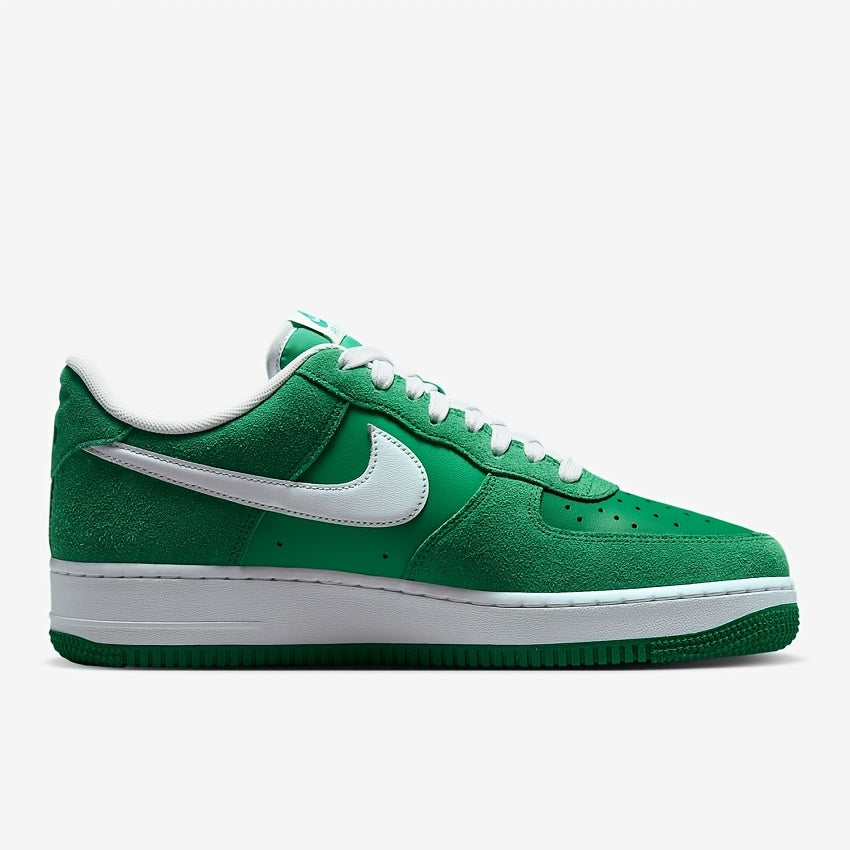 Nike Air Force 1 Men'S Lifestyle Sneakers | Vintage Autumn Winter Inspired Running Shoes, Shock Absorbing Comfort, Gym to Streetwear Casual Wear, Low Top, Upper, Fabric Inner, Rubber Sole, All-season, Lace Closure